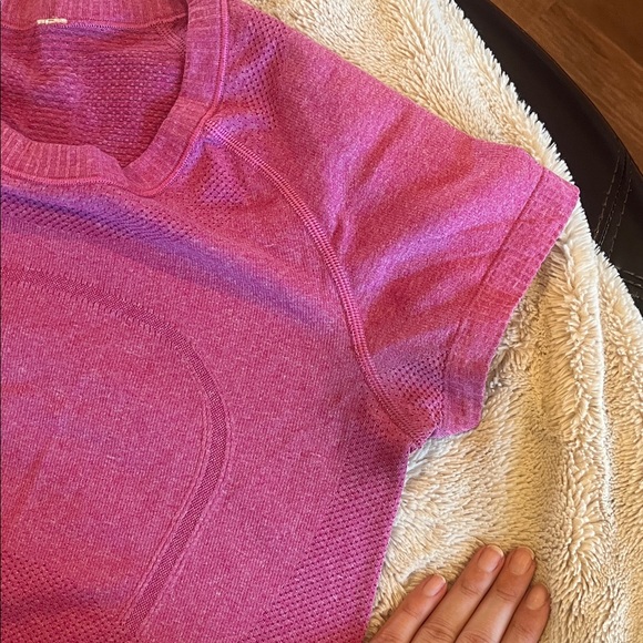 lululemon athletica Women's Short Sleeve Tee in Pink - Picture 2 of 3